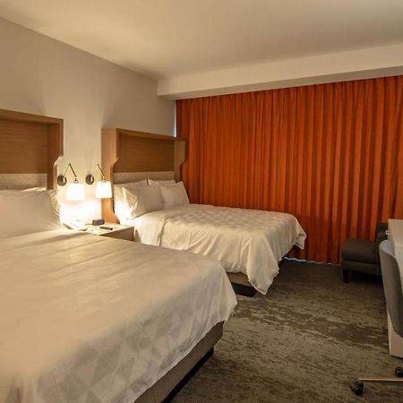 Holiday Inn & Suites - Merida La Isla By Ihg Екстер'єр фото